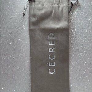 CECRED GREY TIE BAG COSMETICS AND HAIR TRAVEL BAG NEW